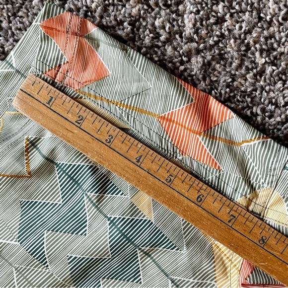 L.L. Bean Geometric Chevron Patterned Shorts Green and Orange Swim Trunks Large - Picture 13 of 14